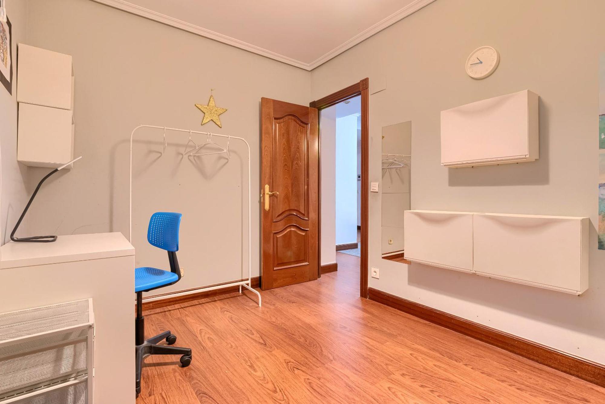 Vivienda Turistica Acogedora En Uribarri Bilbao
