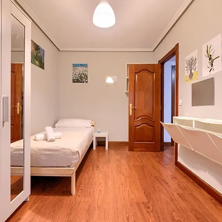 Vivienda Turistica Acogedora En Uribarri Apartment Bilbao Exterior photo